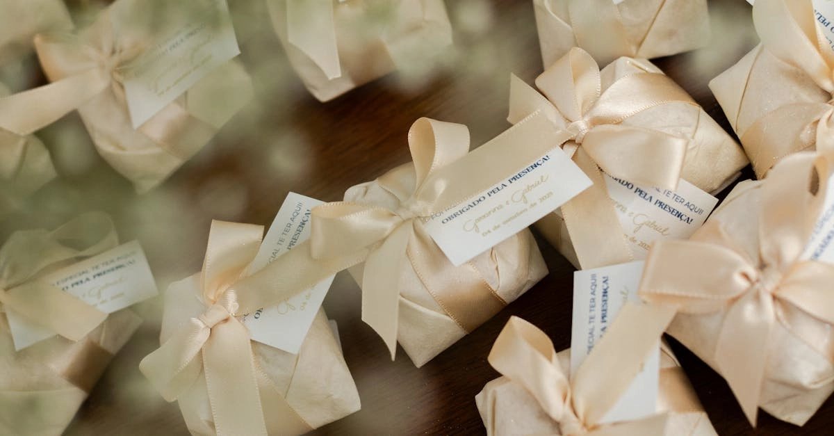 Создание тематических подарков для любителей программ лояльности своими руками