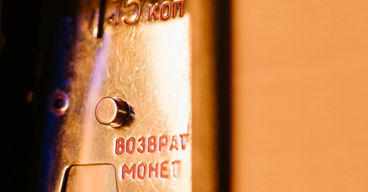 Рукодельный игровой автомат созданный своими руками в домашних условиях